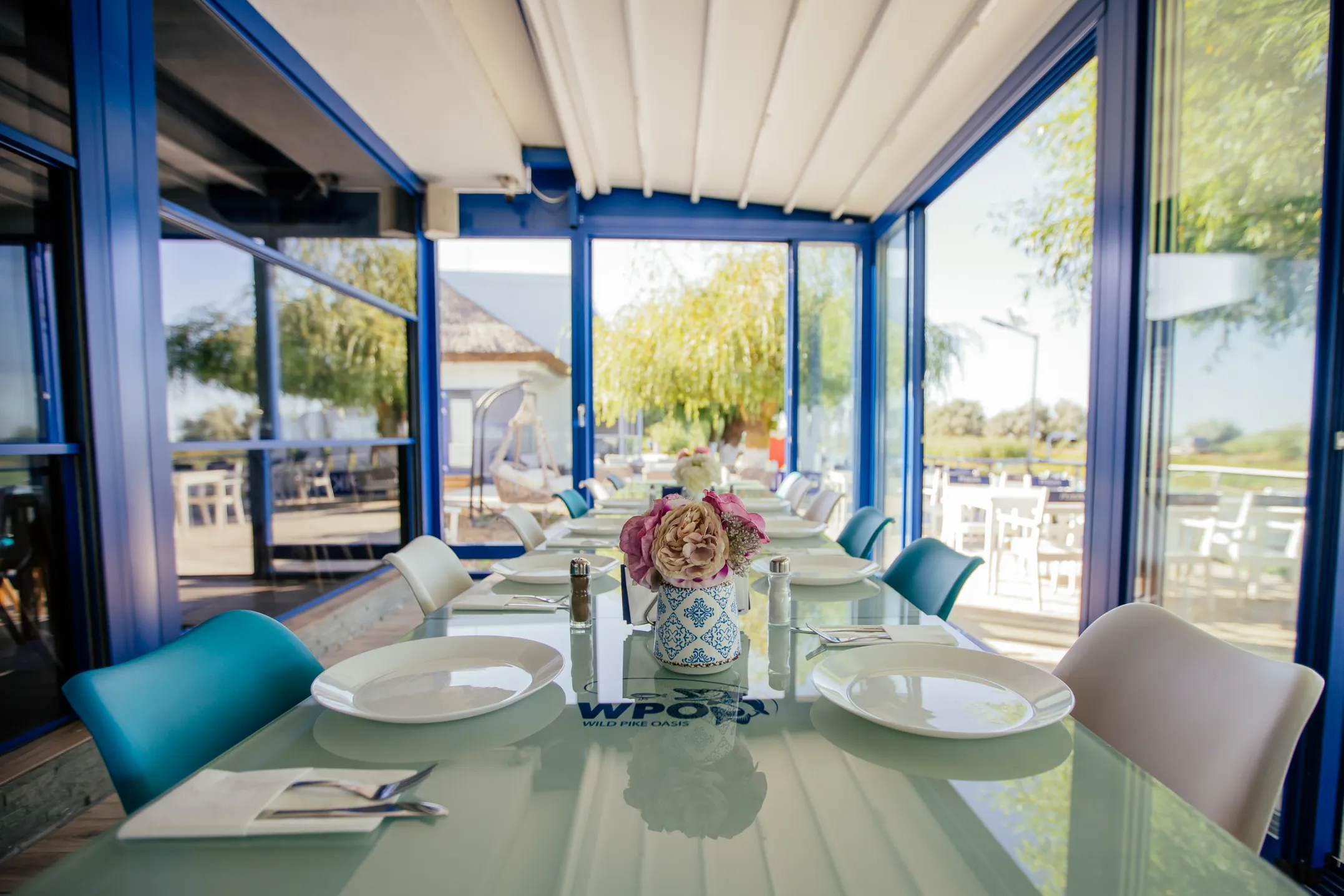 Restaurant 6